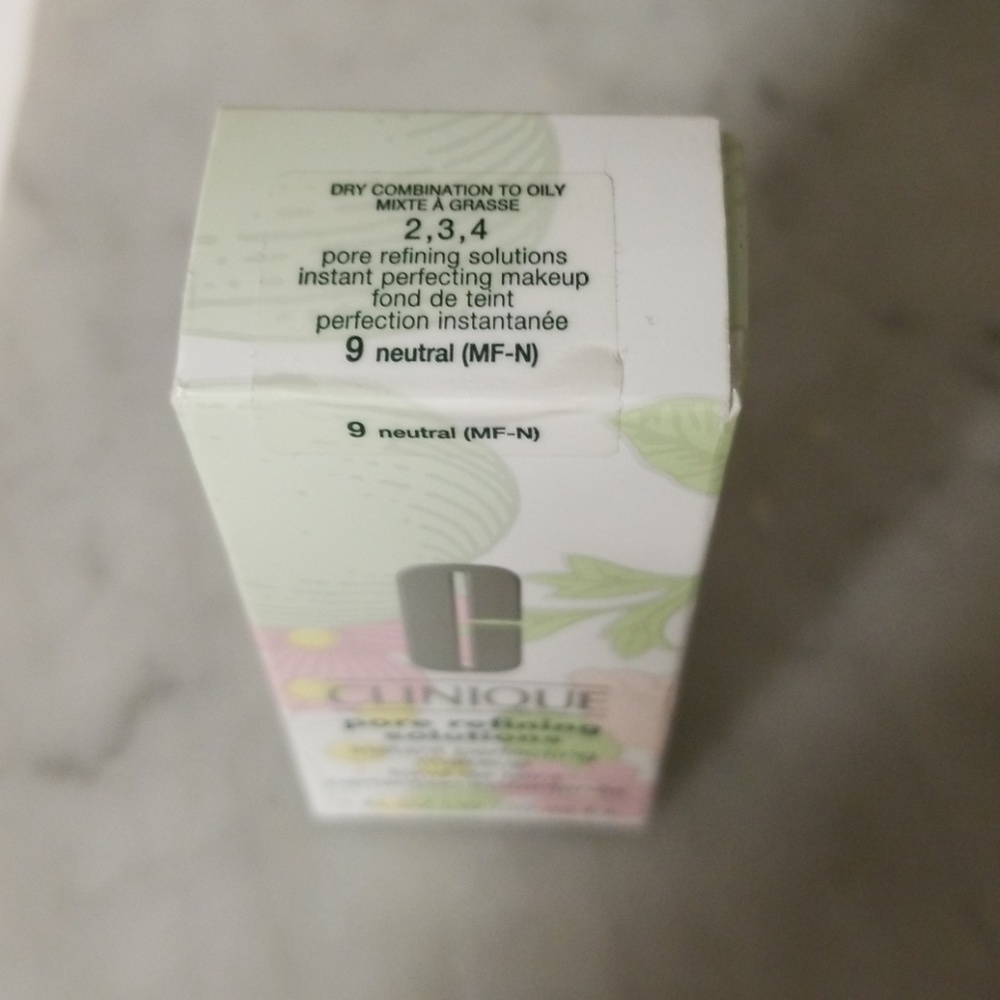 NIB clinique pore refining solutions